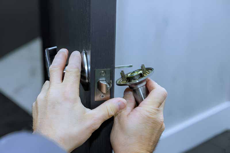 Emergency Locksmith Lockout Services