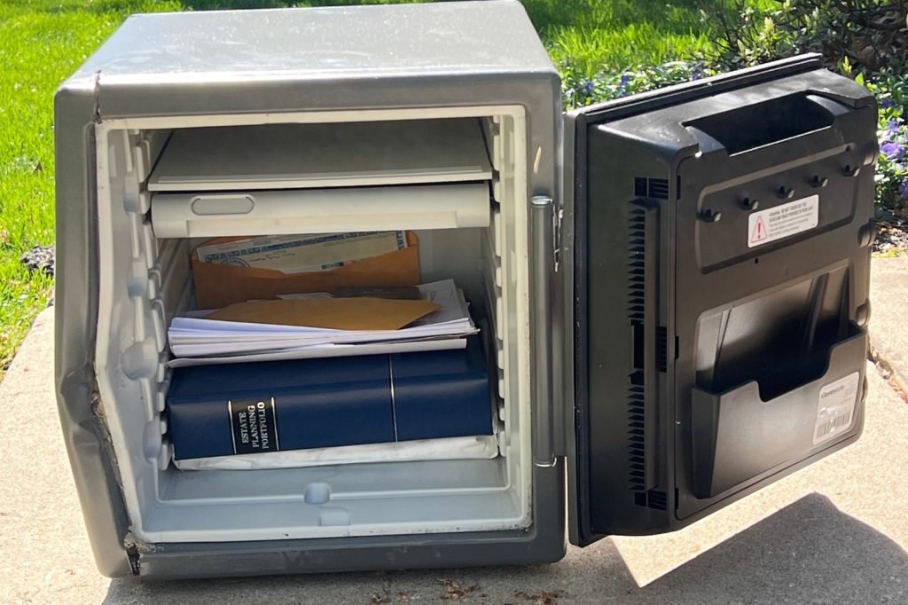 Locksmith Safe Opening Services